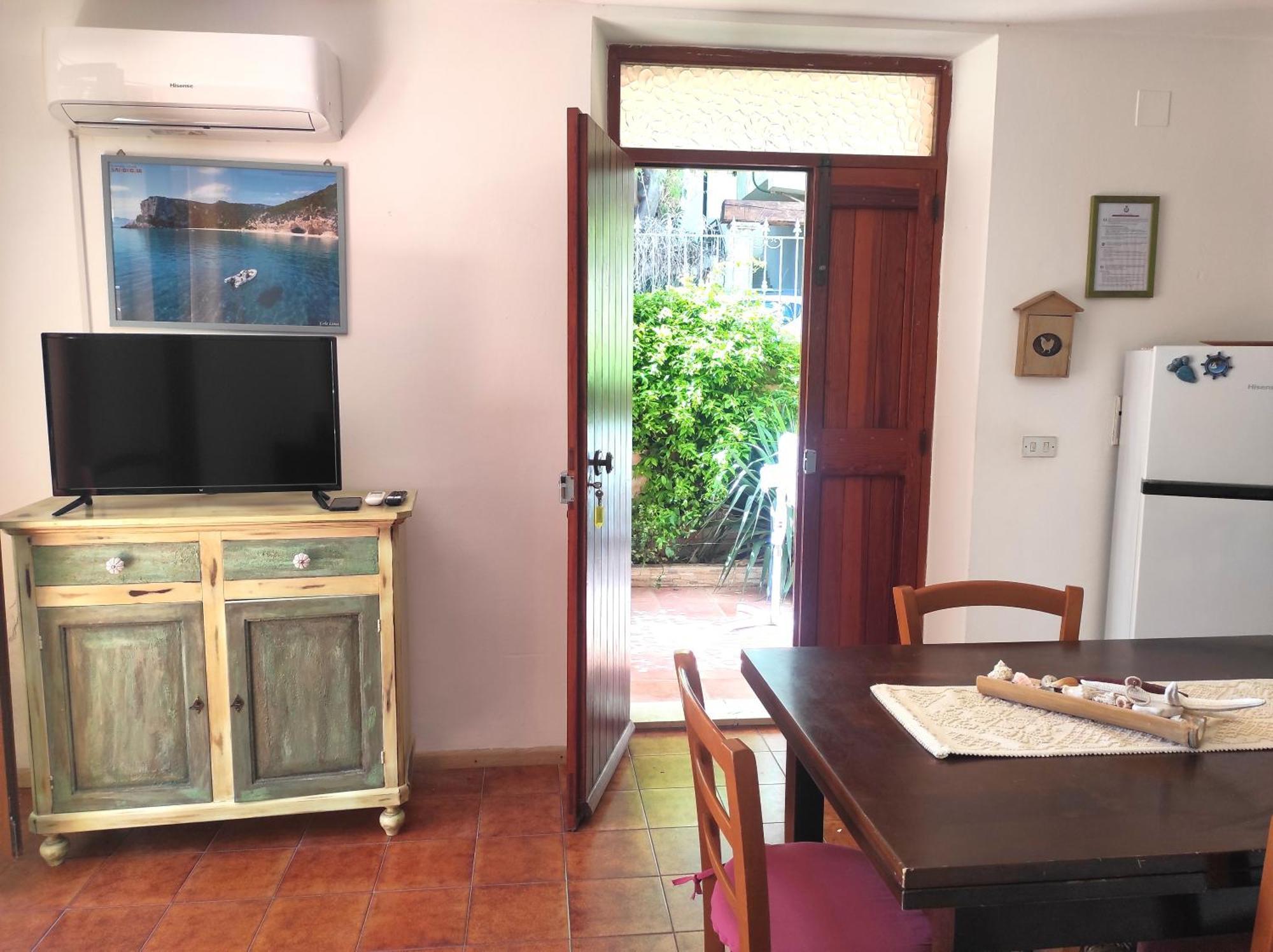Casa Goletta Soggiorno Per 4 A 2 Minuti Dalla Spiaggia Iunq0334 Кала-Гононе Экстерьер фото